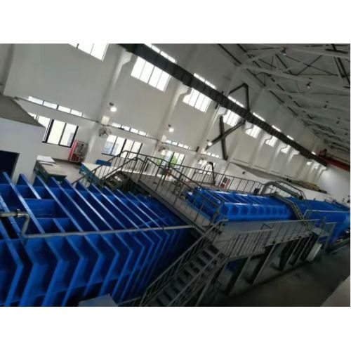 Large scale hydraulic testing device