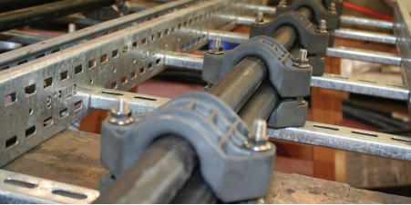 Polymer Trefoil Cable Cleat M10 Mounting 2Hole Clamp Nylon application