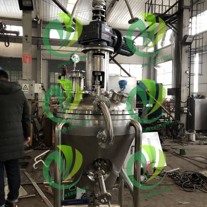 Efficient Single-Cone Vacuum Dryer Design