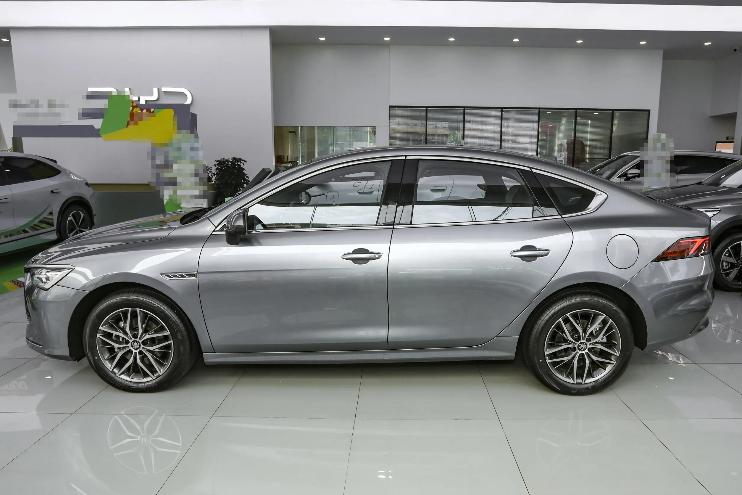 New energy vehicle BYD Qin PLUS EV