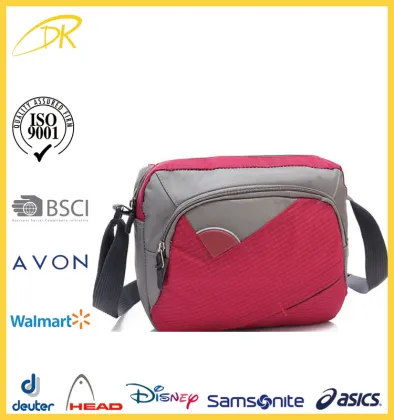 Quanzhou messenger college student shoulder bag, cheap men crossbody bag