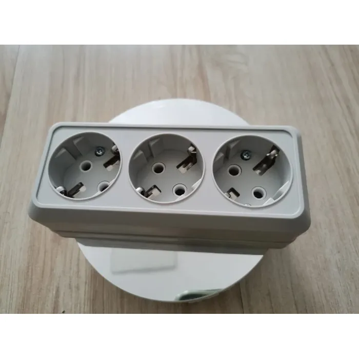 Soket Schuko 3 Arah yang Dipasang di Permukaan (S1310)