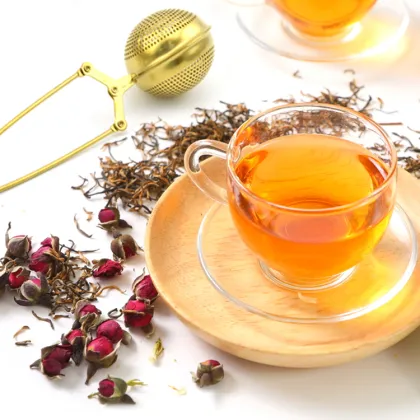 Stainless Steel Tea Infuser Ball: A Practical Household Tea Strainer for Enjoying Freshly Brewed Teas