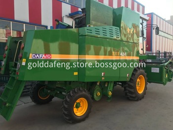 harvester high efficiency delivering the seeds