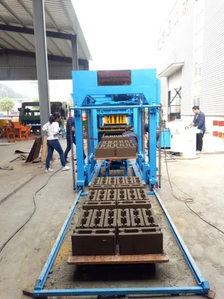 QT5-15 Hydraulic Concrete Block Machine | Holland Interlock Brick Equipment