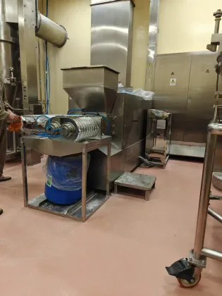 Screw Extrude Granulator for Additive Chemical Catalyst