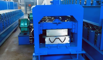 Three-wave high-speed guardrail plate rolling equipment