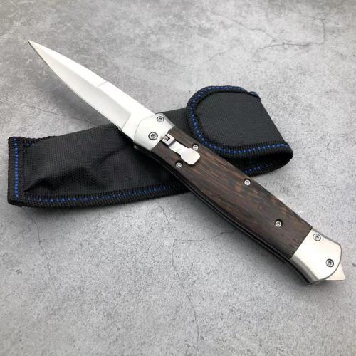 Coltello pieghevole tattico italiano