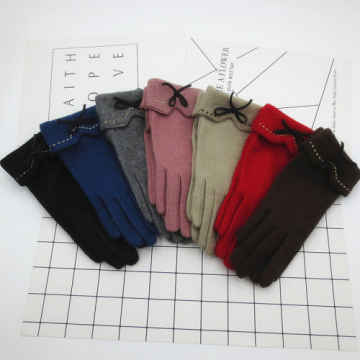 Fashion Elegant Female Wool Touch Screen Gloves Winter Women Warm Cashmere Full Finger Bow Dotted embroidery warm mittens glove