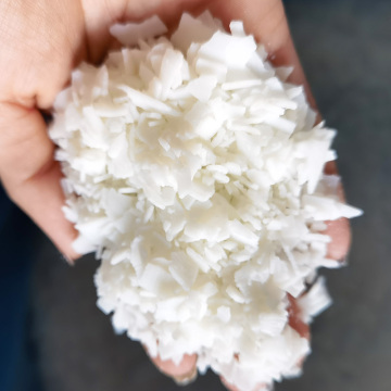Environmentally Nontoxic Soy Wax for Scented DIY Candle