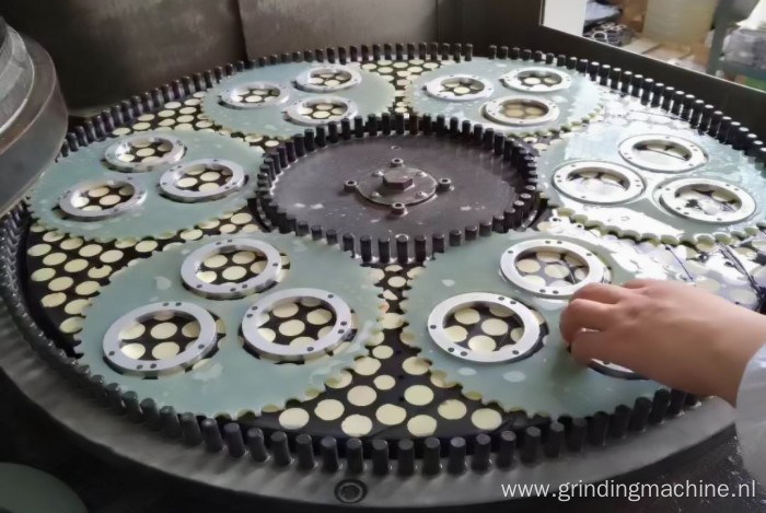 Aluminium parts surface grinding machine