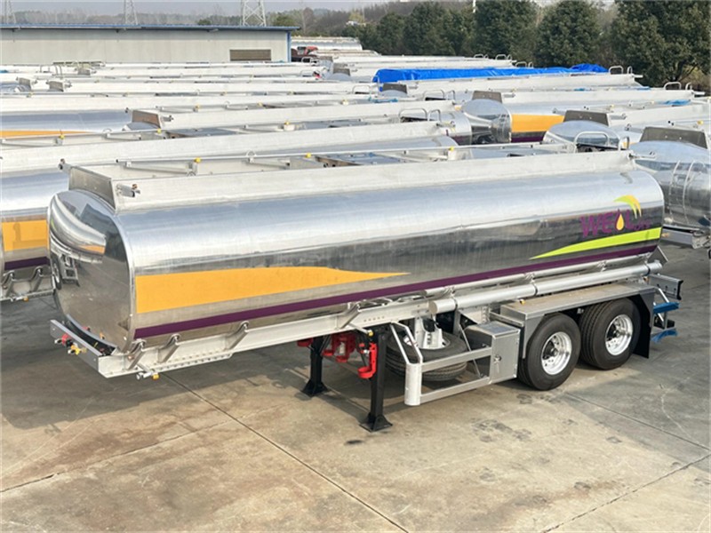 Oil Tank Trailer Compliant with Standards