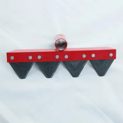 High Carbon Steel Four Tines Black Powder Coating 1.5m Wooden Handle Council Tool Fire Rake