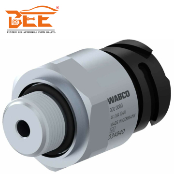 High Quality Electronic Auto Sensor for DAF 4410441080 4410441060 4410440040 4410441040" 

However, for better search engine optimization and readability, you might consider:

"High-Quality Electronic Auto Sensors for DAF Models 4410441080, 4410441060, 44
