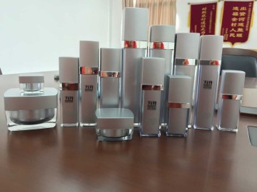 30g/50g/50g Square Acrylic Face Cream Jar