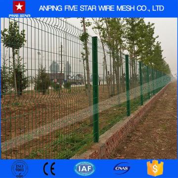 Alibaba High Quality 4x4 Pvc Coated Welded Wire Mesh Fence
