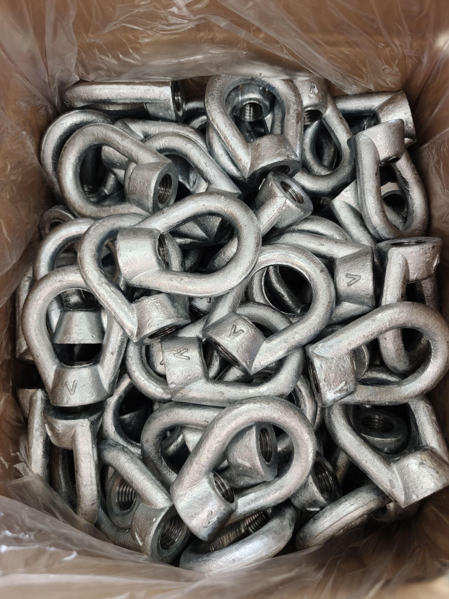 oval eye nut packing