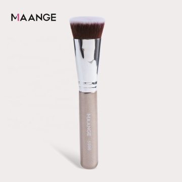 Professional Kabuki Foundation Brush for Liquid Makeup