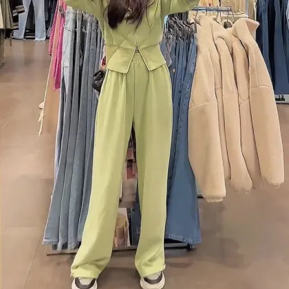 Trendy Oversized Women's Sweatshirt Set