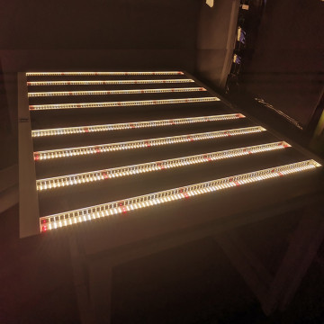 Newest Model Spectrum 800W grow light Bar