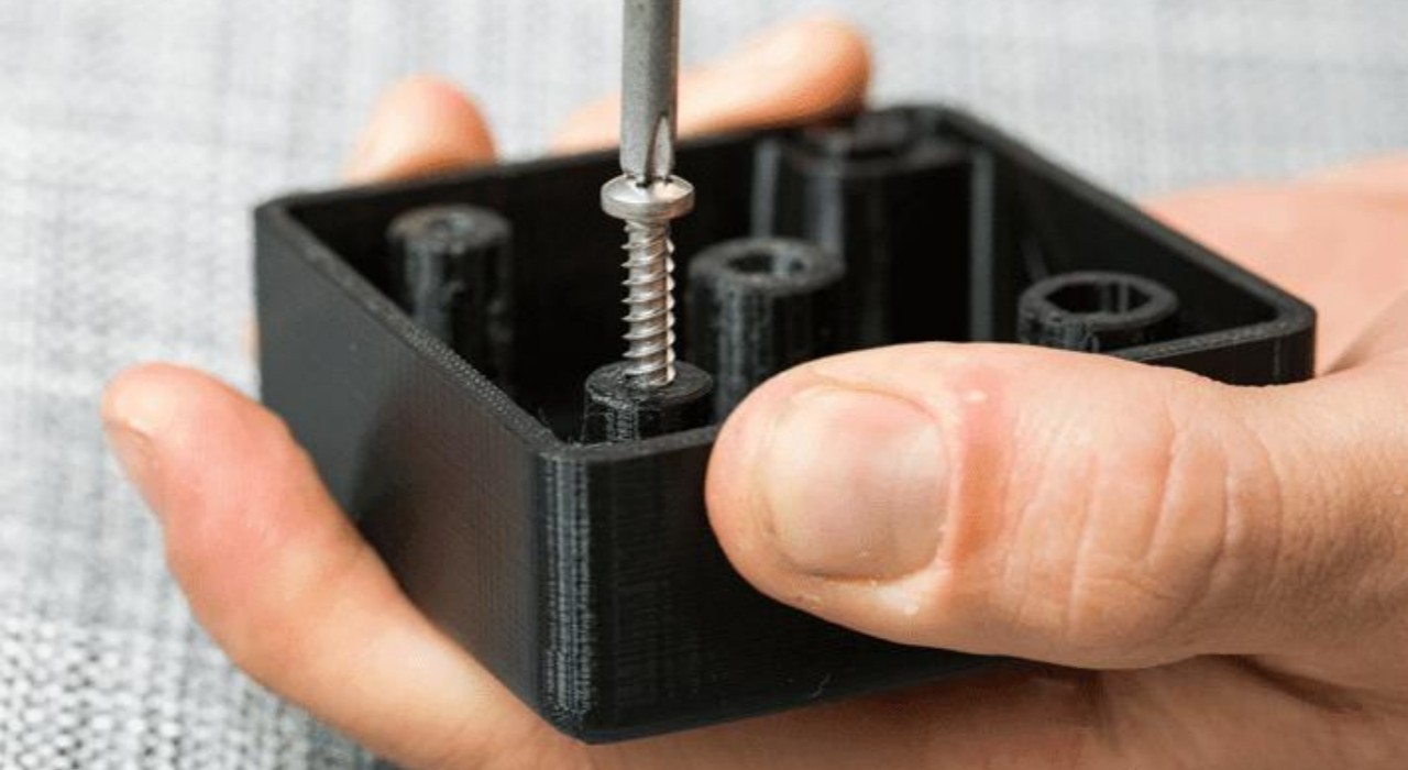 printed hole features