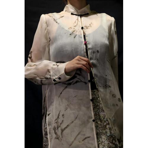 blusa blanca manga larga