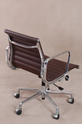 Eames Aluminum Group Management Office Chair Replica