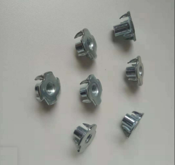 M6x7 Kacang penuh Tee berlapis seng