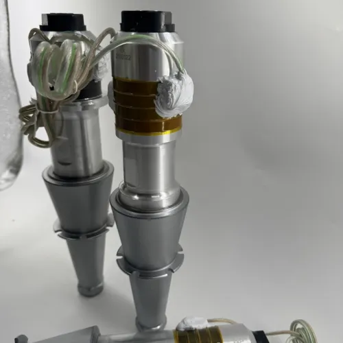 Çift Kafa 15kHz 3200W Ultrasonik Dönüştürücü