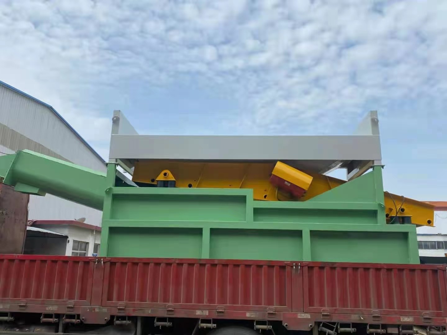 নতুন মাইনিং ভাইব্রেটিং স্ক্রিন বালি এবং নুড়ি বিভাজক