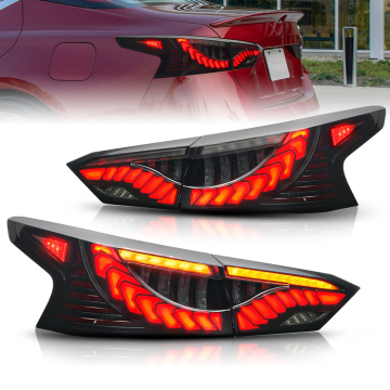Gruppo di luce della coda a LED per Nissan Teana 2019-2021 Lampada posteriore del segnale freno