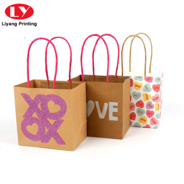 Recycler le sac de papier cadeau Kraft brun personnalisé