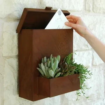 Art Deco Free-Standing Mailbox: Enhancing Home Gates with Classic Style