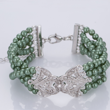 Green Pearl Cuff Bracelet with Diamonds