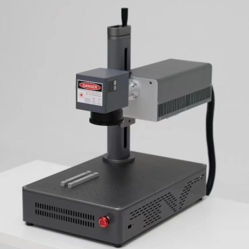 Máquina de marcado láser UV coolilizada por aire portátil de 355 nm asequible para plástico y vidrio