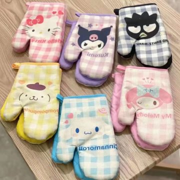 Wholesale Cute Cartoon Pattern Anti-Hot Oven Gloves for Baking