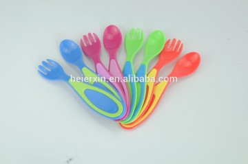 Baby Plastik / TPE eingekapselter Löffel und Gabel / Baby Besteck