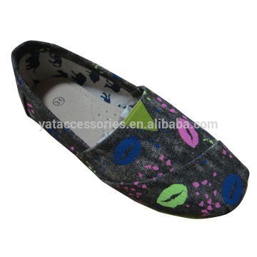 Lady Slip On Canvas Shoes With EVA Sole