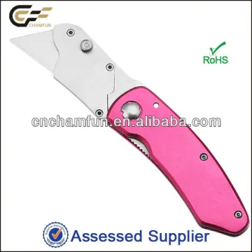 Safe folding stedents used stationary knife