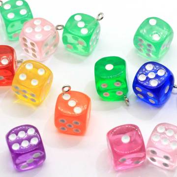 Mini dados de colores mezclados con orificio para colgar, colgante de resina, cubo, cabujones de resina para pendientes hechos a mano, accesorios para llavero