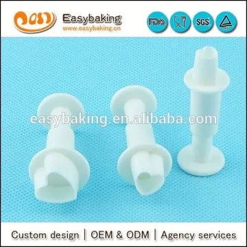 3pcs Heart Shape Fondant Cake Decorating Plunger Cutter