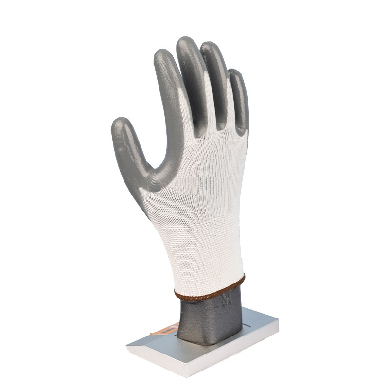 Dust-free white polyester silk gray nitrile coated gloves