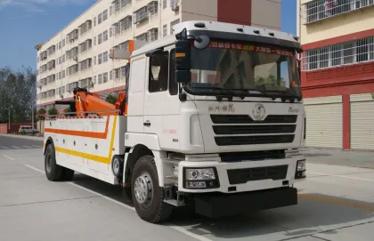 Brand New SHACMAN 30tons Construction Site Towing Vehicles