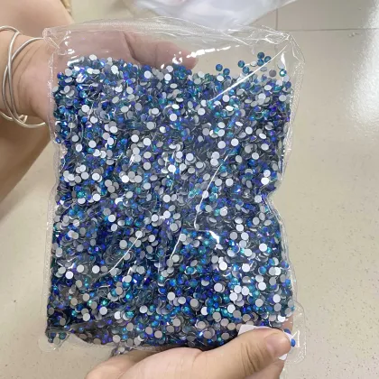 Non-Hot Fix Crystal Flat Back Stones: A Versatile Option for Jewelry and Clothing Decoration