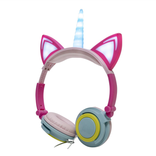 Pencahayaan modis Earphone &amp; headphone spiral unicorn