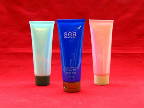 long nozzle cosmetic tube