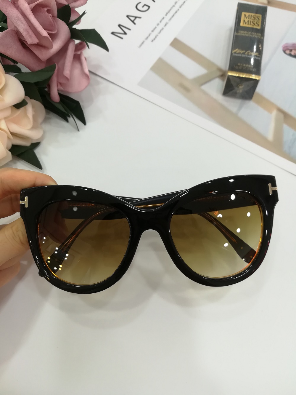 Sunglass With Uv Protection