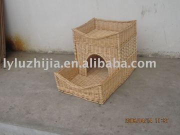pet house with yard