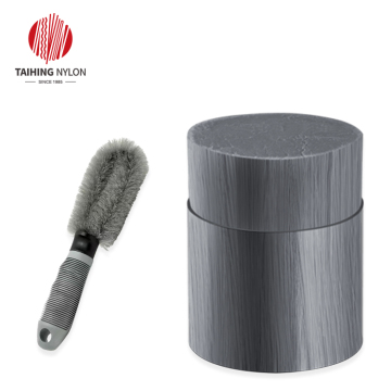 Car wheel cleaning brush fiber