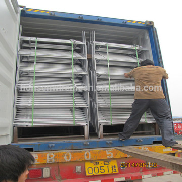 2015 the hottest selling hot dipped galvanized traffic stopper fencing